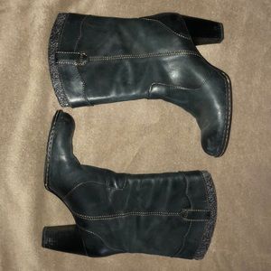 Black leather Born boots 11
